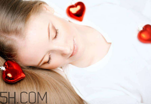 婦炎潔是酸性還是堿性？婦炎潔是什么顏色的？