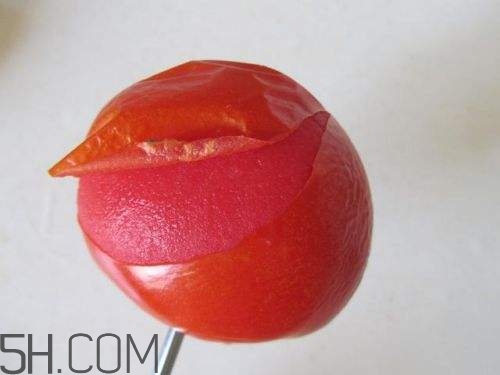 如何快速給西紅柿去皮？西紅柿怎么去皮比較快？