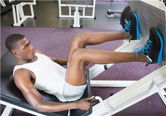 腿舉應(yīng)該是體重多少倍？正常人腿舉多少重量？