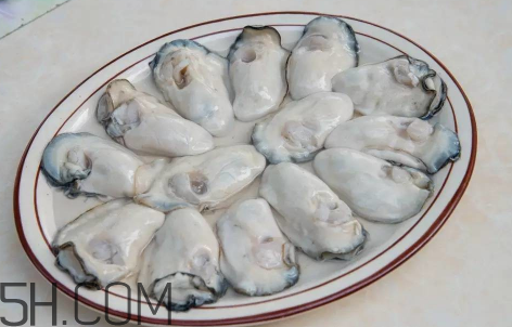 如何挑選活的生蠔？生蠔怎么吃圖解