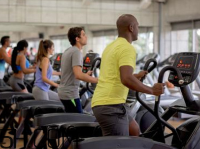 天天用跑步機(jī)跑步好嗎？在跑步機(jī)上跑步一個(gè)星期跑多少次合適呢？