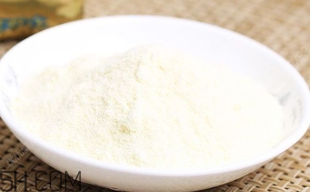 成人為什么也要喝奶粉？成人喝奶粉的好處有哪些？