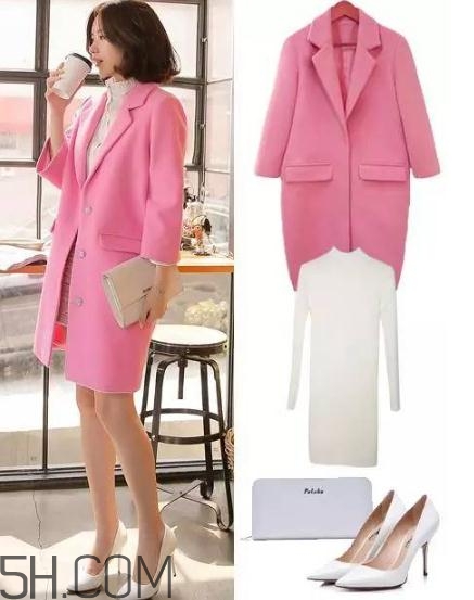 大衣搭配連衣裙好看嗎？冬季連衣裙搭配大衣圖片