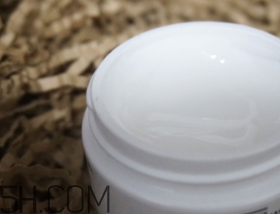 724高保濕面霜是什么？724高保濕面霜好用嗎？