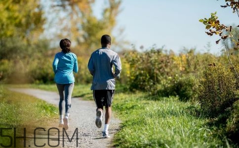 慢跑堅持多久才能減肥？慢跑的減肥效果如何？