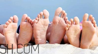 腳氣可以用酒精消毒嗎？腳氣可以用碘伏消毒嗎？