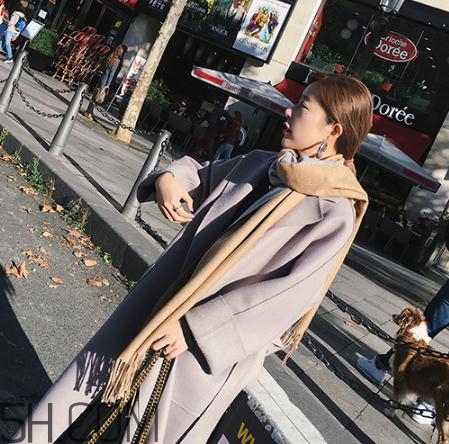 雙面呢大衣會(huì)起球嗎？雙面呢大衣怎么穿不起球？