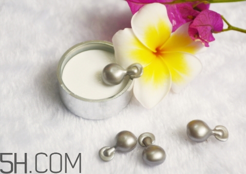 雅頓白手套膠囊怎么用？雅頓白手套膠囊晚上用還是白天用