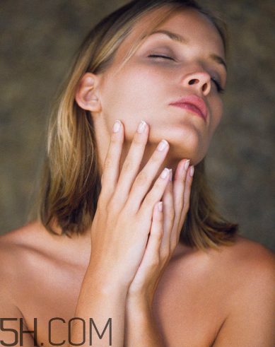 潔爾陰要兌水嗎？潔爾陰要泡多久？