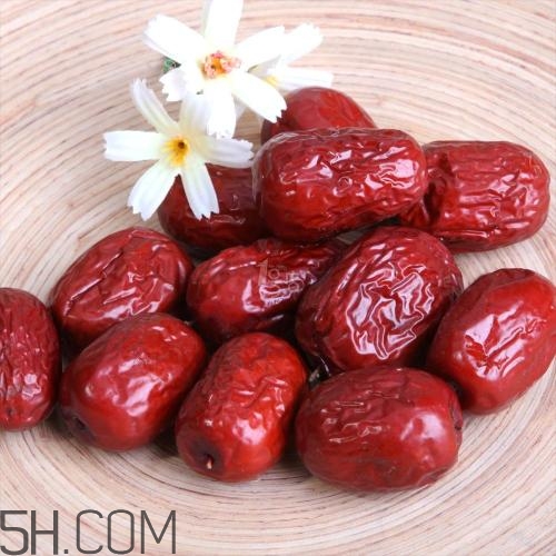 女性哪個部位最脆弱？女性吃什么養(yǎng)生？