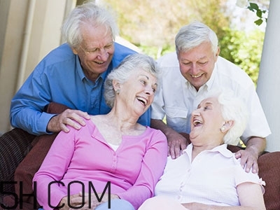 老人缺鈣有什么害處？老人如何補鈣？