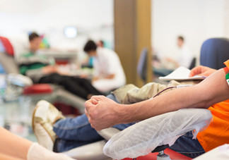 女人可以在月經(jīng)期獻血嗎？獻血可以在月經(jīng)期間嗎？