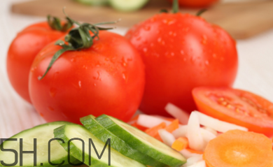 生蠔可以和苦瓜一起吃嗎？生蠔和西紅柿可以一起吃嗎？