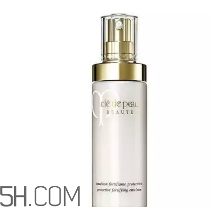 雪肌精雪水搭配什么用？雪肌精雪水搭配什么乳液