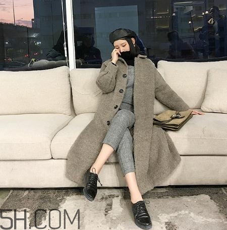 羊駝毛大衣會掉毛嗎？羊駝毛大衣掉毛怎么辦？