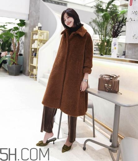 羊駝毛和羊絨哪個(gè)好？羊駝毛和羊絨哪個(gè)保暖？