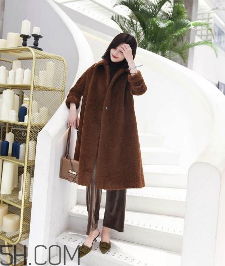 羊駝毛和羊絨哪個(gè)好？羊駝毛和羊絨哪個(gè)保暖？