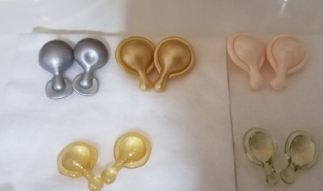 雅頓金膠怎么打開？雅頓金膠膠囊怎么扭開？