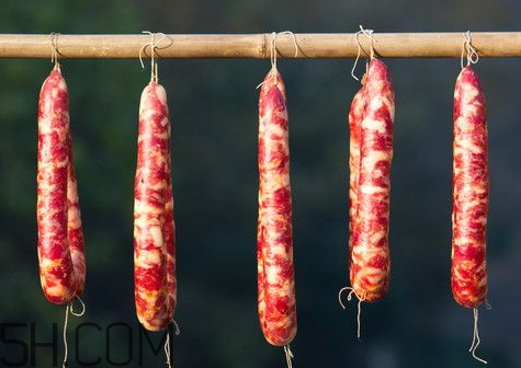 四川香腸要煮多久 四川香腸煮多久能熟 四川香腸要煮多久 四川香腸煮多久能熟