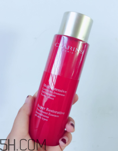 嬌韻詩分齡精華水有幾款？嬌韻詩分齡精華水怎么用？