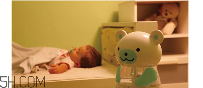 嬰兒房可以用加濕器嗎？加濕器可以放在嬰兒房嗎？