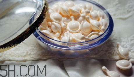 雅頓粉膠白天可以用嗎？雅頓粉膠可以天天用嗎？