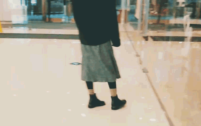 格子裙搭配毛衣好看吧 就算冬也不要放棄裙子 格子裙搭配毛衣好看吧 就算冬也不要放棄裙子