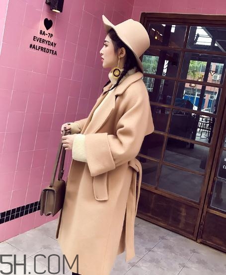 馬海毛大衣掉毛嗎？馬海毛大衣掉毛怎么辦？