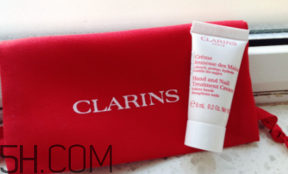 嬌韻詩護(hù)手霜油嗎？嬌韻詩護(hù)手霜孕婦能用嗎？