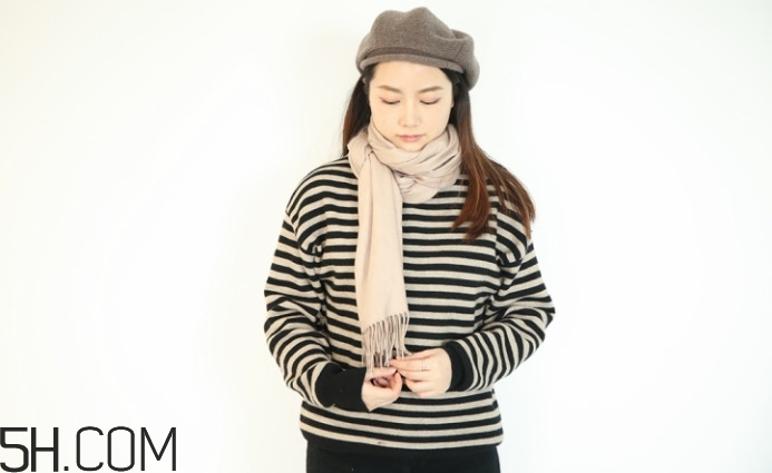 圍巾怎么圍好看圖解 讓你溫暖整個冬季 圍巾怎么圍好看圖解 讓你溫暖整個冬季