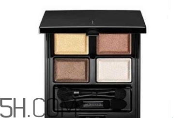 suqqu是什么旗下的？suqqu眼影01試色