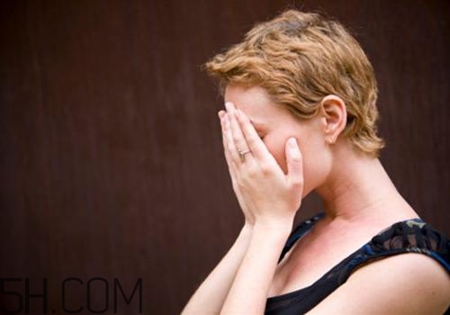 什么樣的人會(huì)得焦慮癥？焦慮癥如果不治會(huì)好嗎？