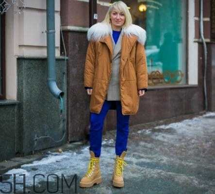 派克大衣搭配什么鞋子？派克大衣搭配鞋子圖片