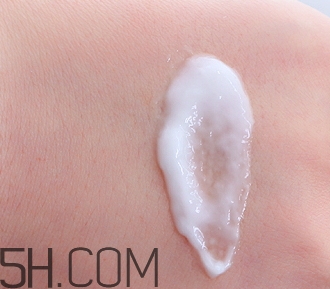 c乳是什么護(hù)膚品？c乳蓋子怎么打開(kāi)？