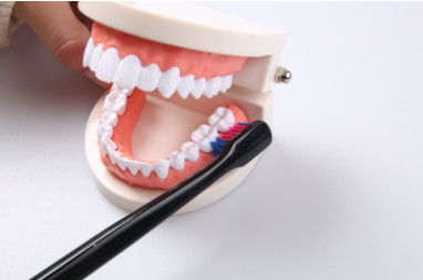 刷牙的錯(cuò)誤方法 這些刷牙誤區(qū)需謹(jǐn)記 刷牙的錯(cuò)誤方法 這些刷牙誤區(qū)需謹(jǐn)記