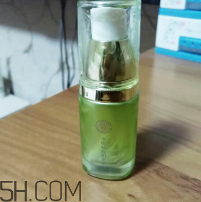 百雀羚眼霜孕婦能用嗎？百雀羚眼霜好用嗎？