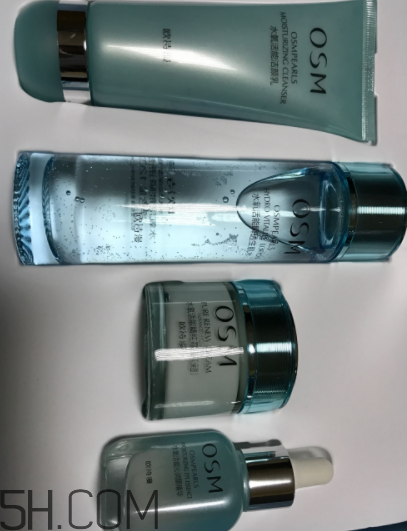 歐詩漫珍珠水氧保濕系列孕婦能用嗎？歐詩漫水氧系列成分表