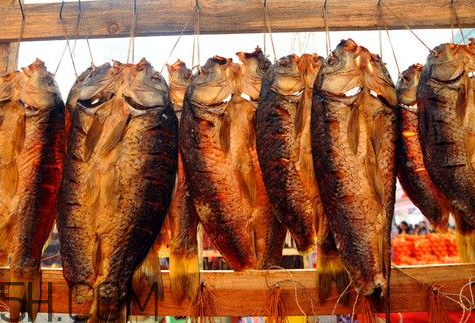 腌臘魚(yú)一般多久能曬太陽(yáng) 臘魚(yú)腌制幾天可以曬