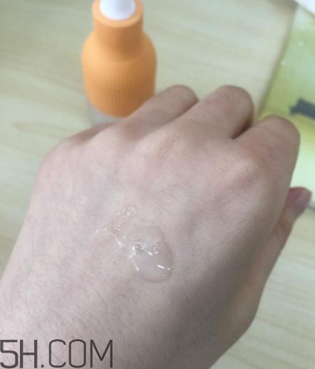 春紀(jì)咖啡緊致精華液好用嗎？春紀(jì)咖啡緊致精華液評(píng)測(cè)