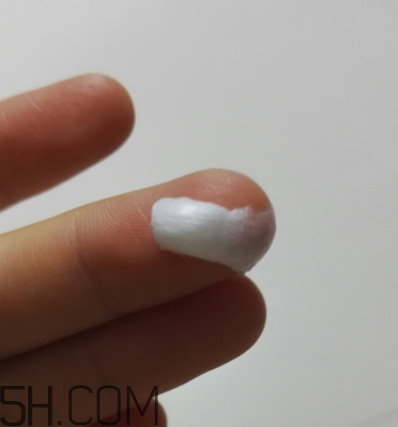 歐詩漫控油潔面乳適合膚質(zhì)_是泡沫潔面嗎 歐詩漫控油潔面乳適合膚質(zhì)_是泡沫潔面嗎