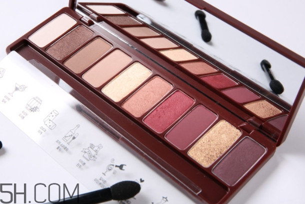 怎樣化妝遮黑眼圈眼袋 化了妝還這么喪？