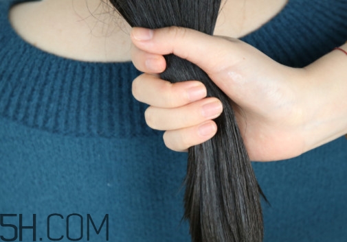 水波紋卷發(fā)棒操作方法視頻教程 水波紋卷發(fā)棒操作方法視頻教程