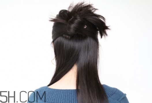 水波紋卷發(fā)棒操作方法視頻教程 水波紋卷發(fā)棒操作方法視頻教程