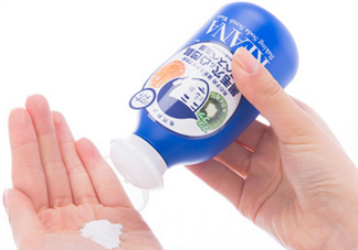 石澤研究所小蘇打潔面粉好用嗎？日本石澤研究所產(chǎn)品好不好？