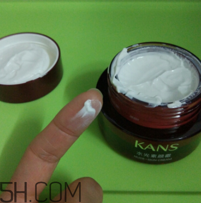 歐詩漫素顏霜和韓束素顏霜哪個好_性價比哪個更高 歐詩漫素顏霜和韓束素顏霜哪個好_性價比哪個更高