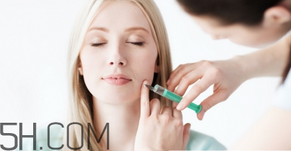 打瘦臉針凹陷怎么辦？瘦臉針后多久可以洗臉？