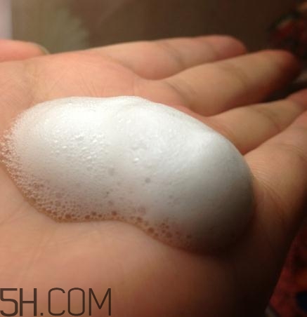 三草兩木卸妝液好用嗎？三草兩木卸妝液測評