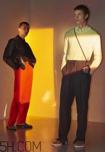 stella mccartney2018春夏系列好看嗎_有哪些款式？