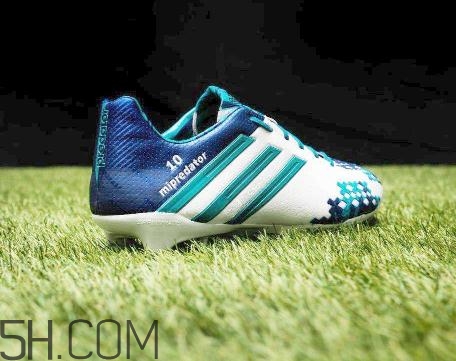 足球鞋長釘好還是碎釘好？足球鞋長釘碎釘區(qū)別