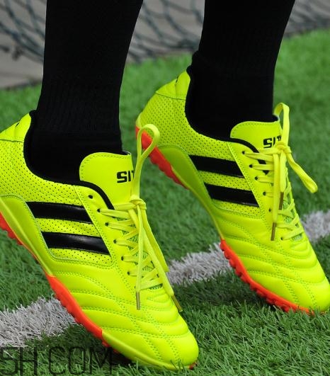 足球鞋鞋釘壞了怎么辦？足球鞋釘掉了怎么辦？